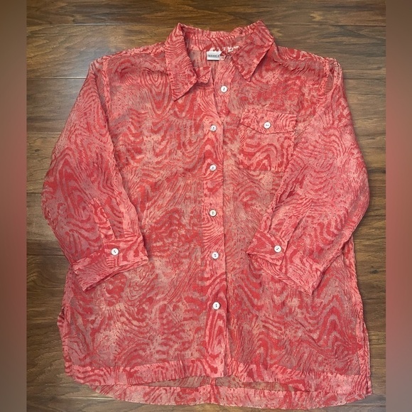 Chicos Red Sheer Button Up Blouse Size 2 - Picture 1 of 5